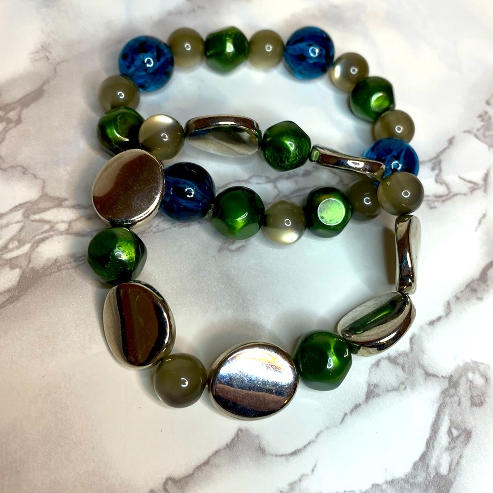 Set of bracelets